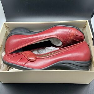 HUSH PUPPIES LOAFERS